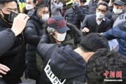 事业目标多次未经允许外出，“素媛案”凶手赵斗淳再次被拘留